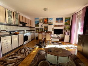 Art Apartment